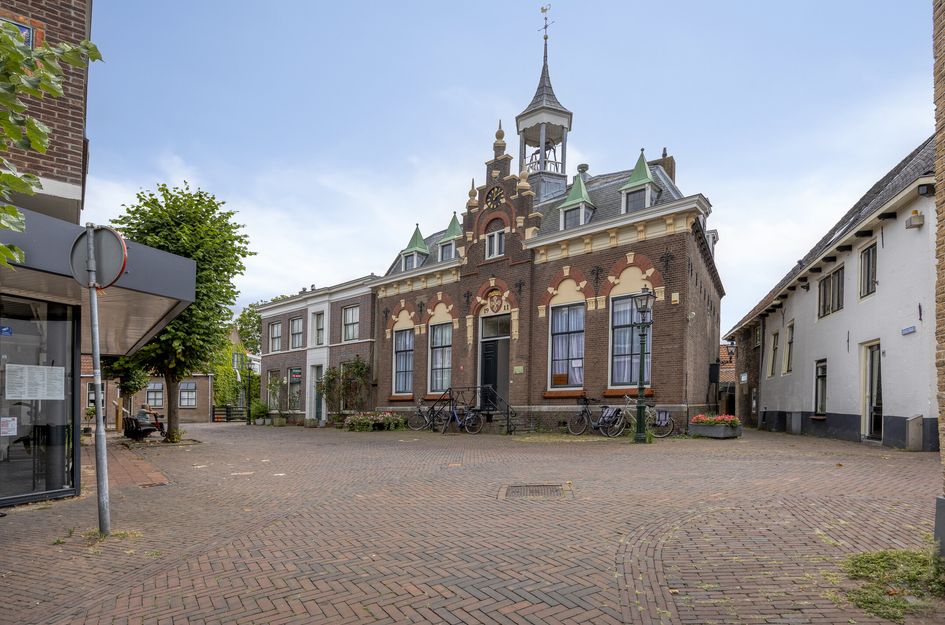 Kerkstraat 16