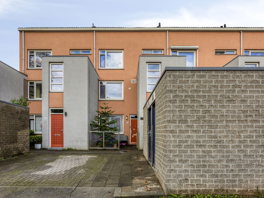 Kapittelhoek 12, Hoogvliet