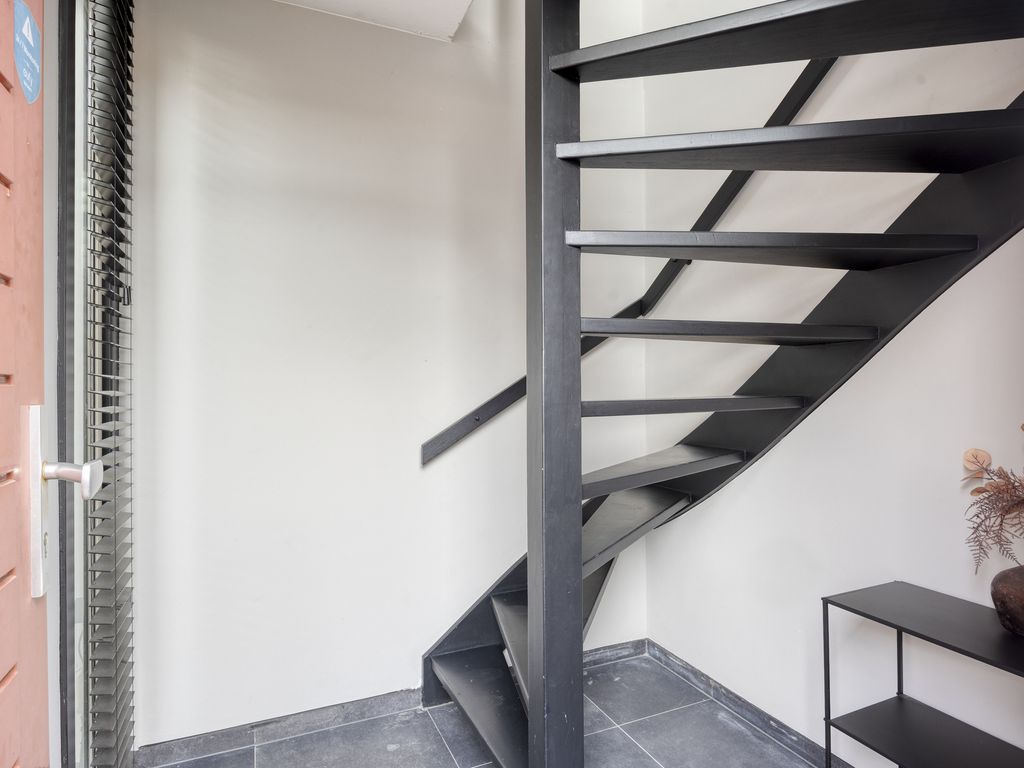 Kapittelhoek 12, Hoogvliet