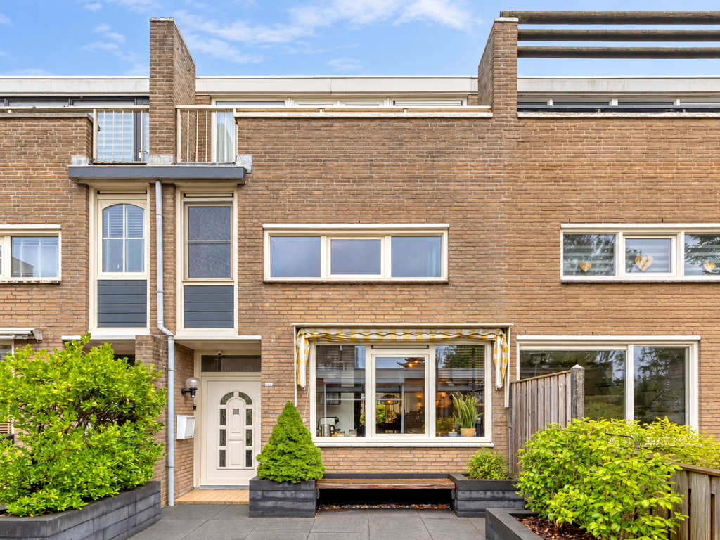 Kaar 67, Hoogvliet