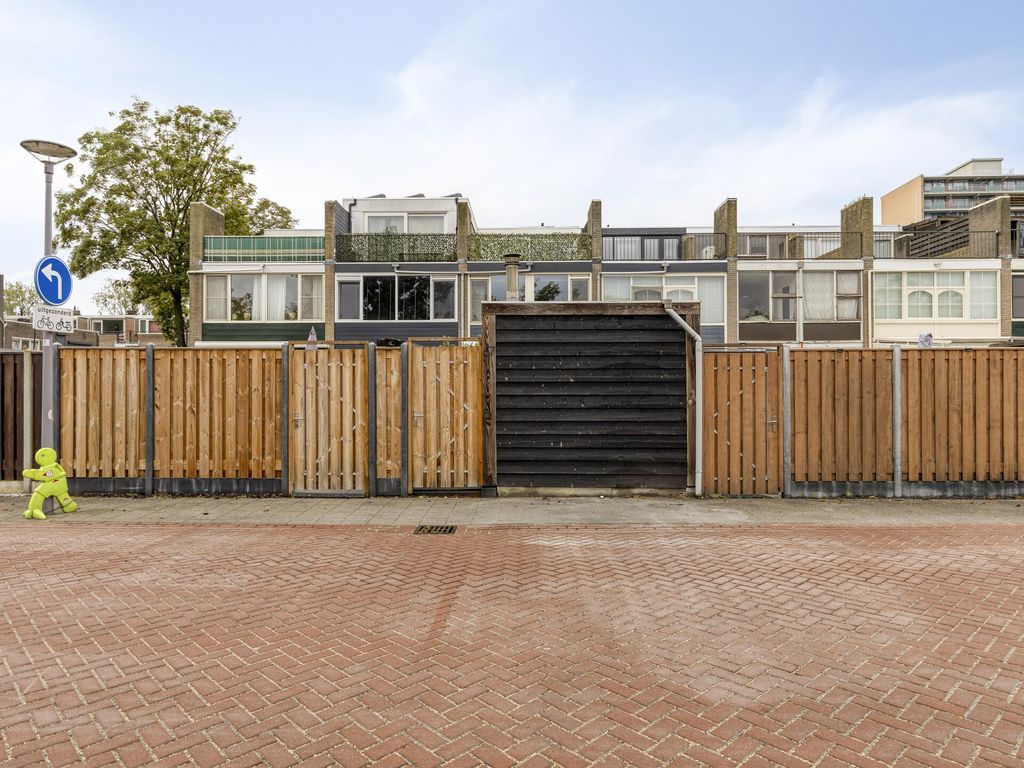 Kaar 67, Hoogvliet
