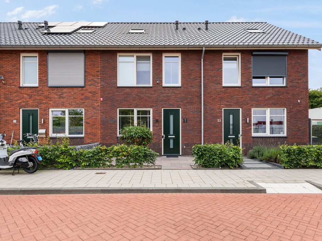 De Wetering 21, Spijkenisse