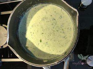 Bereiding Komkommer Yoghurt Soep