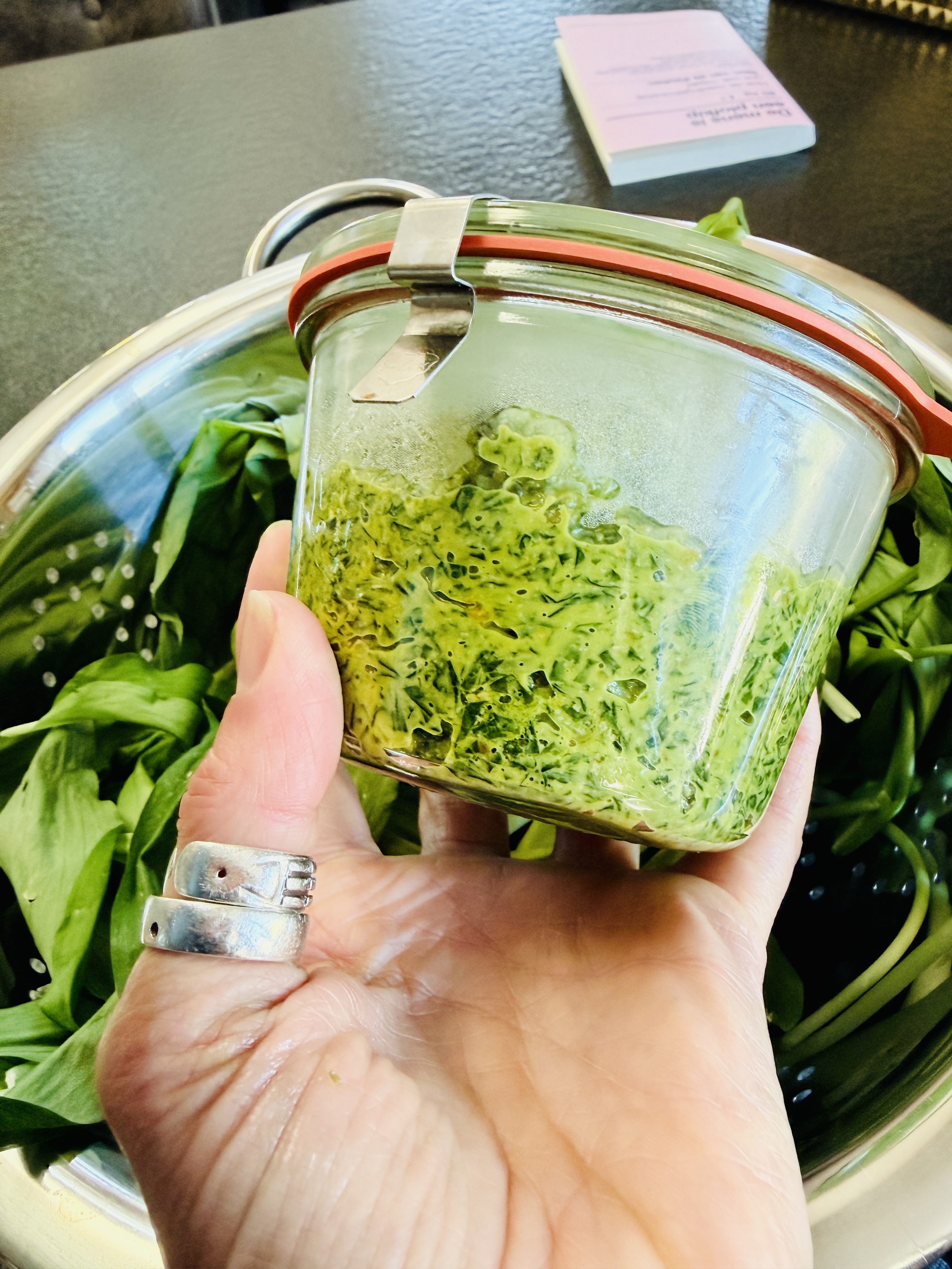 Daslook Pesto