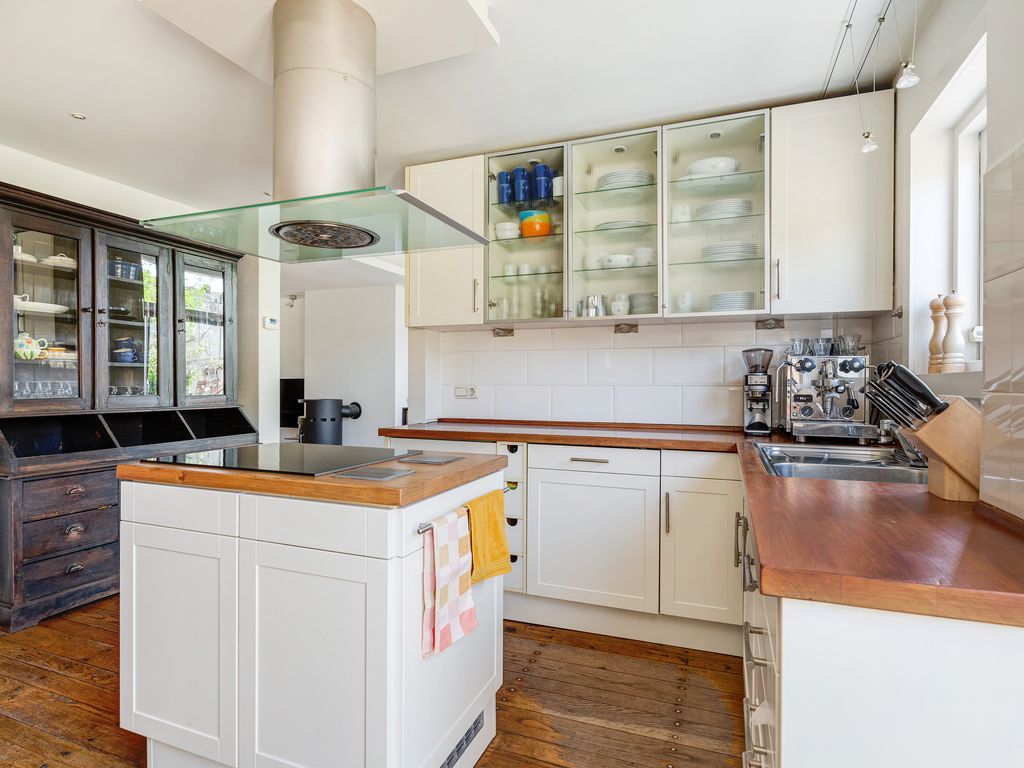 Adrianalaan 82, ROTTERDAM