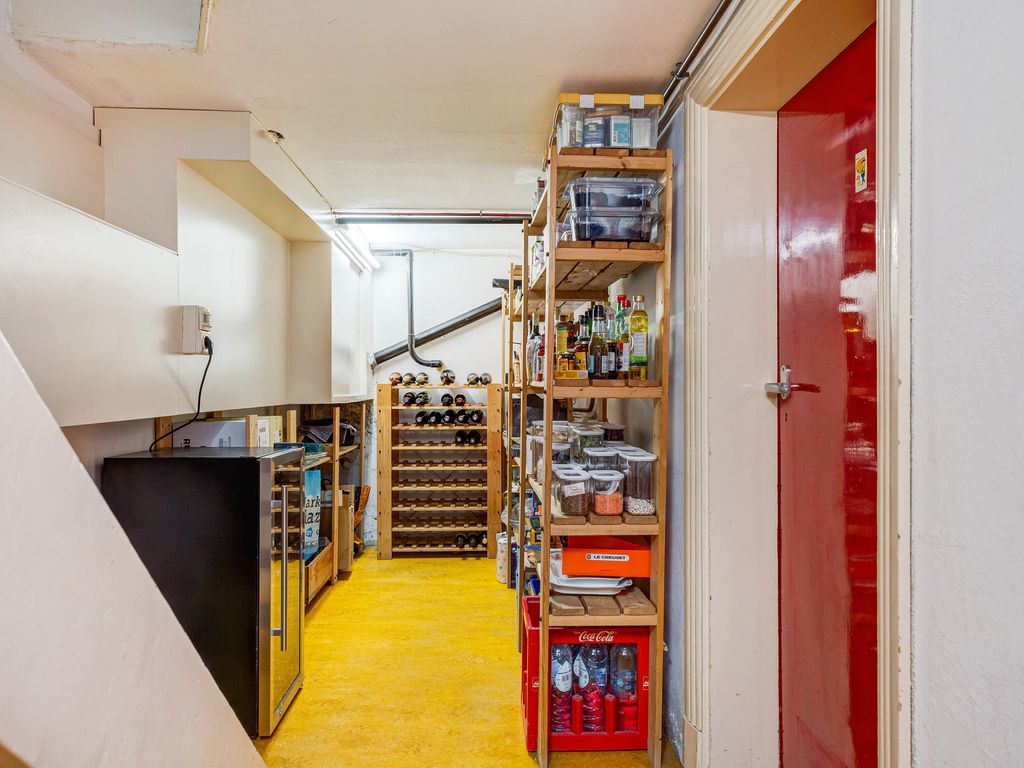 Adrianalaan 82, ROTTERDAM