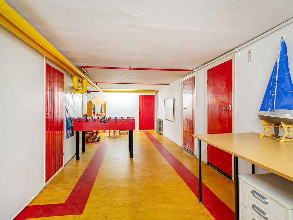 Adrianalaan 82, ROTTERDAM