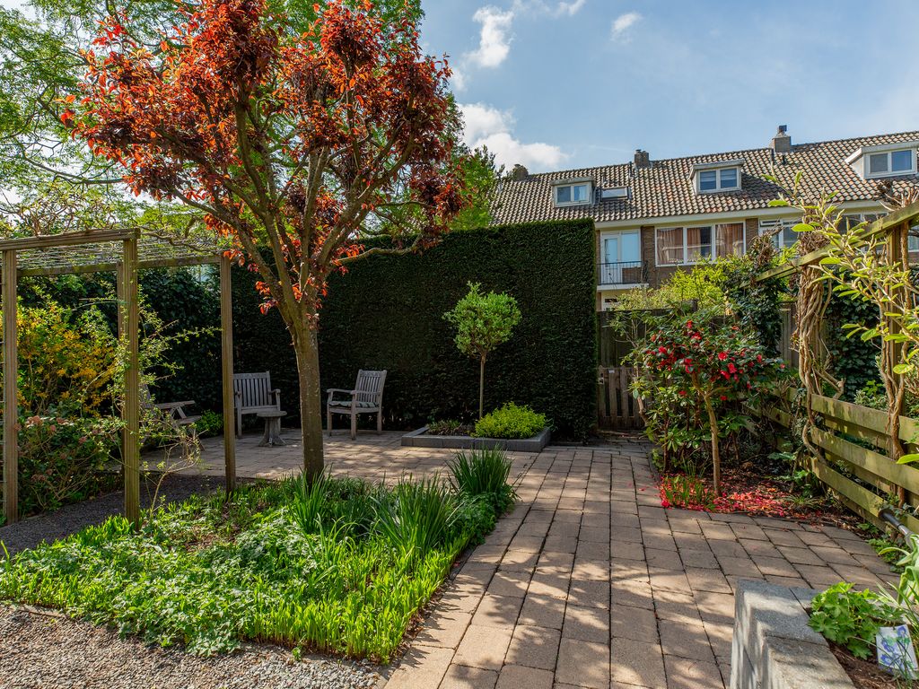 Adrianalaan 82, ROTTERDAM