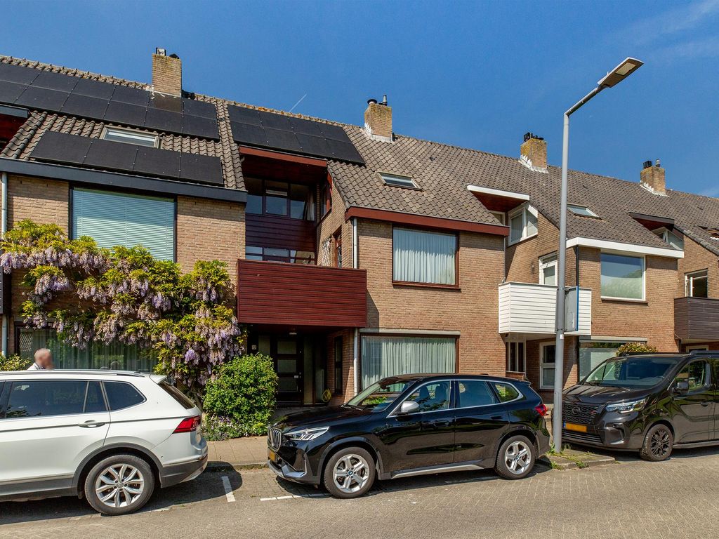 Kastanjesingel 17, ROTTERDAM