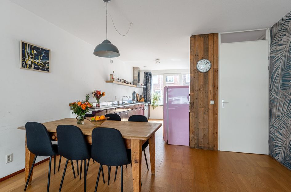 Zestienhovenstraat 21