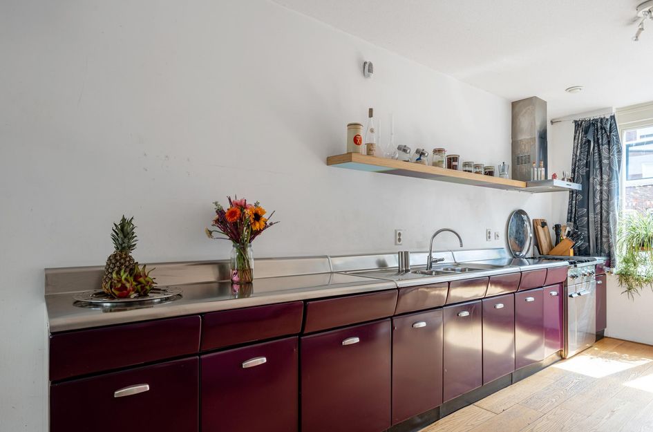 Zestienhovenstraat 21