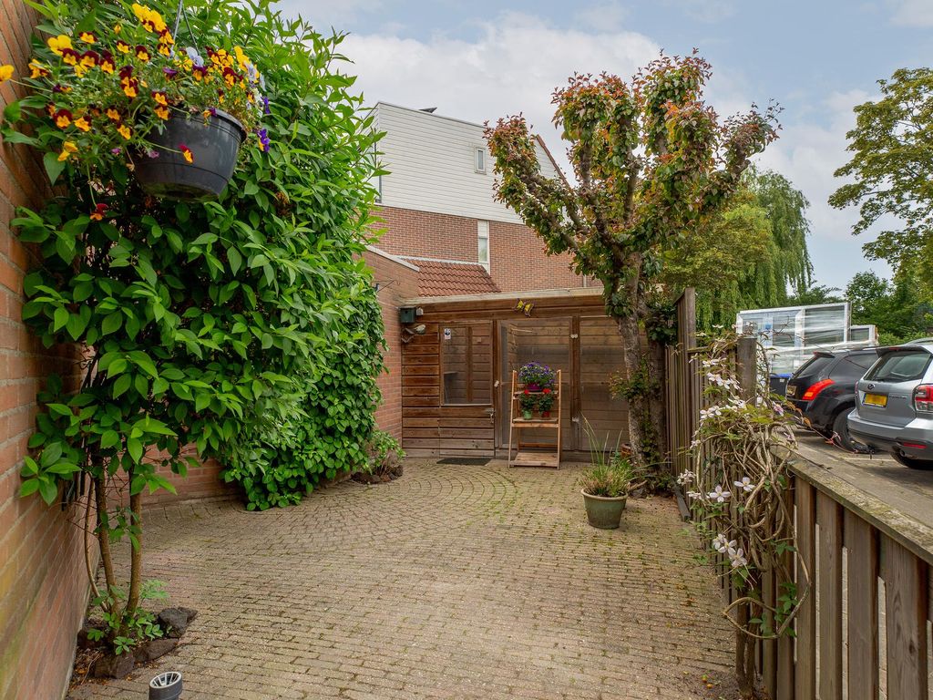 Esdoornlaan 26, BERKEL EN RODENRIJS