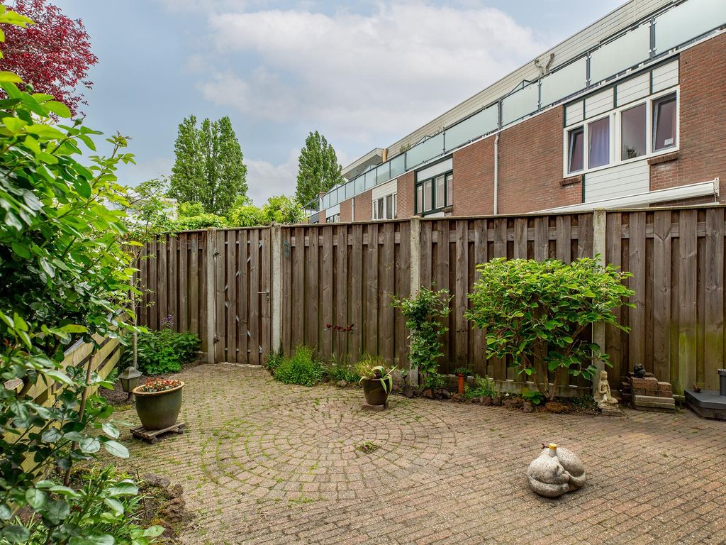 Esdoornlaan 26, BERKEL EN RODENRIJS