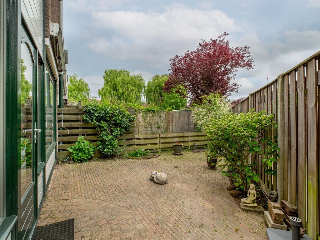 Esdoornlaan 26, BERKEL EN RODENRIJS