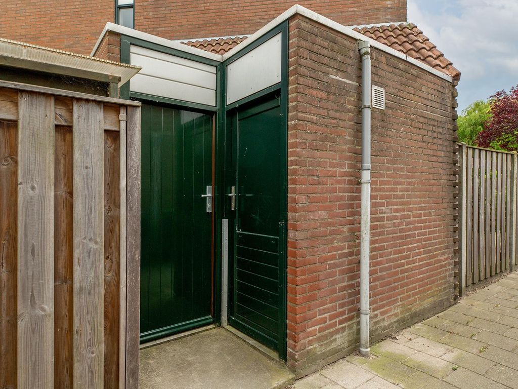 Esdoornlaan 26, BERKEL EN RODENRIJS