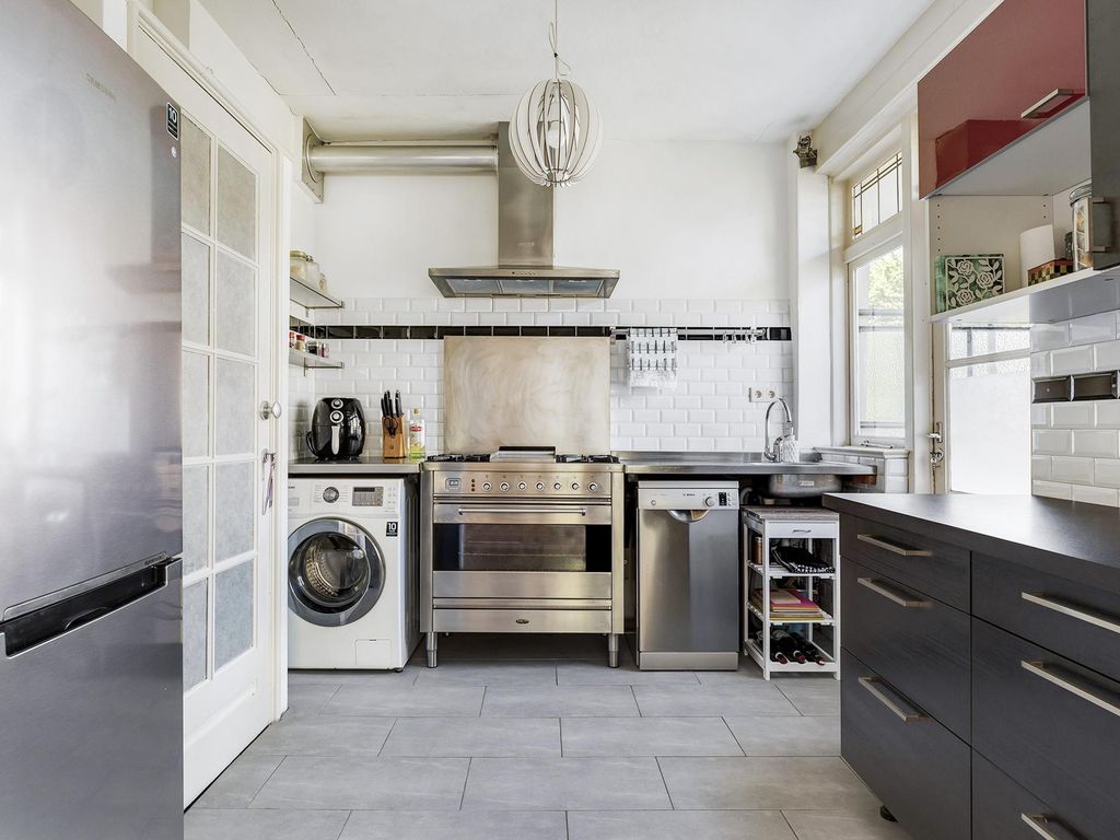 Carel van Nieveltstraat 32B, ROTTERDAM