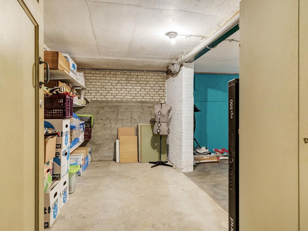 Carel van Nieveltstraat 32B, ROTTERDAM