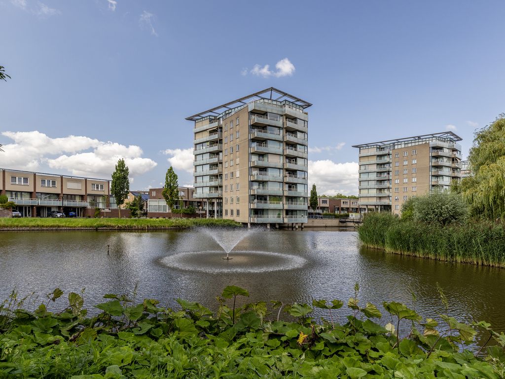 Joop den Uyllaan 11, SCHIEDAM