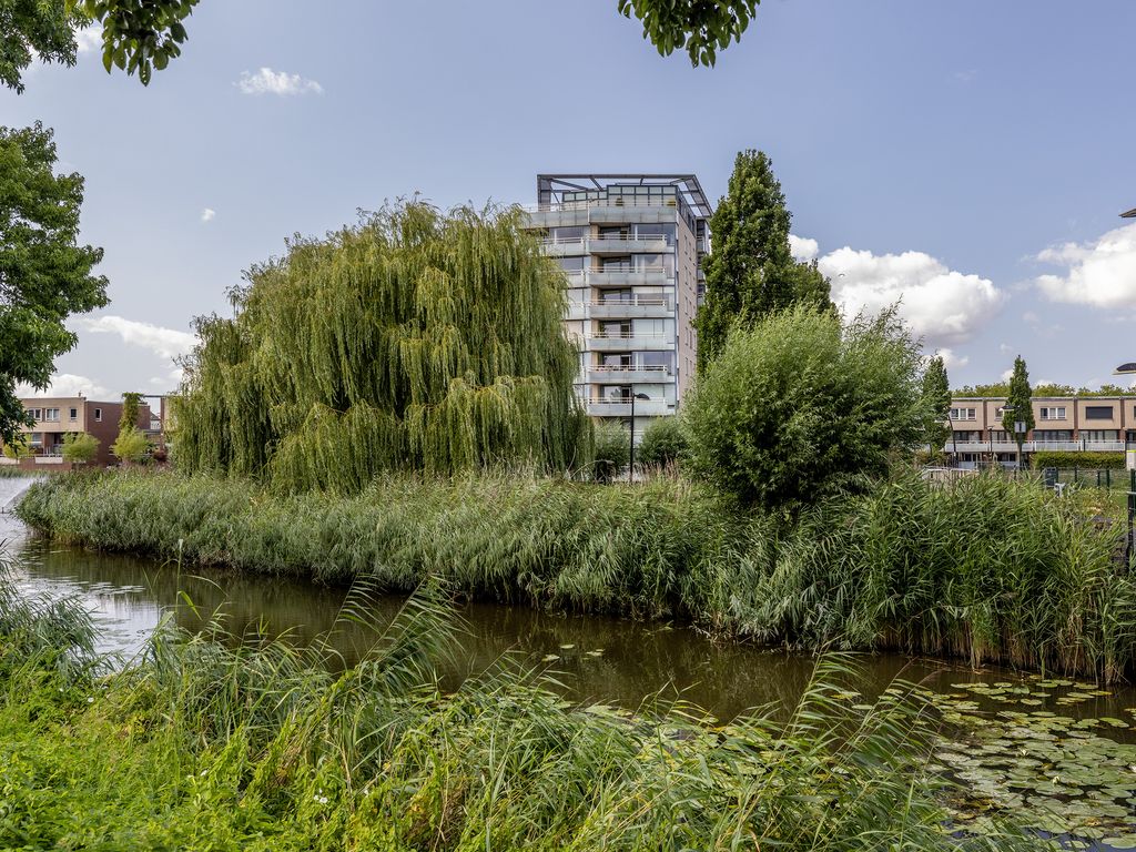 Joop den Uyllaan 11, SCHIEDAM