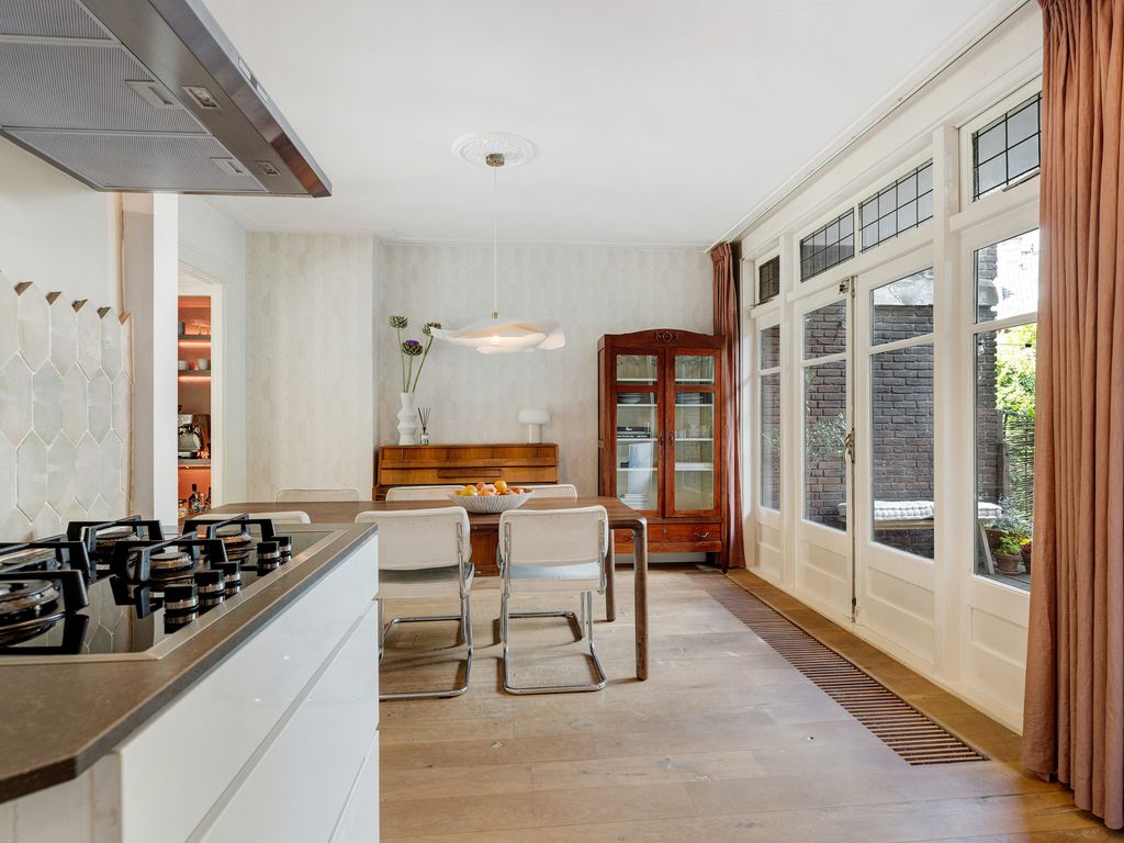 Bergselaan 13B, ROTTERDAM