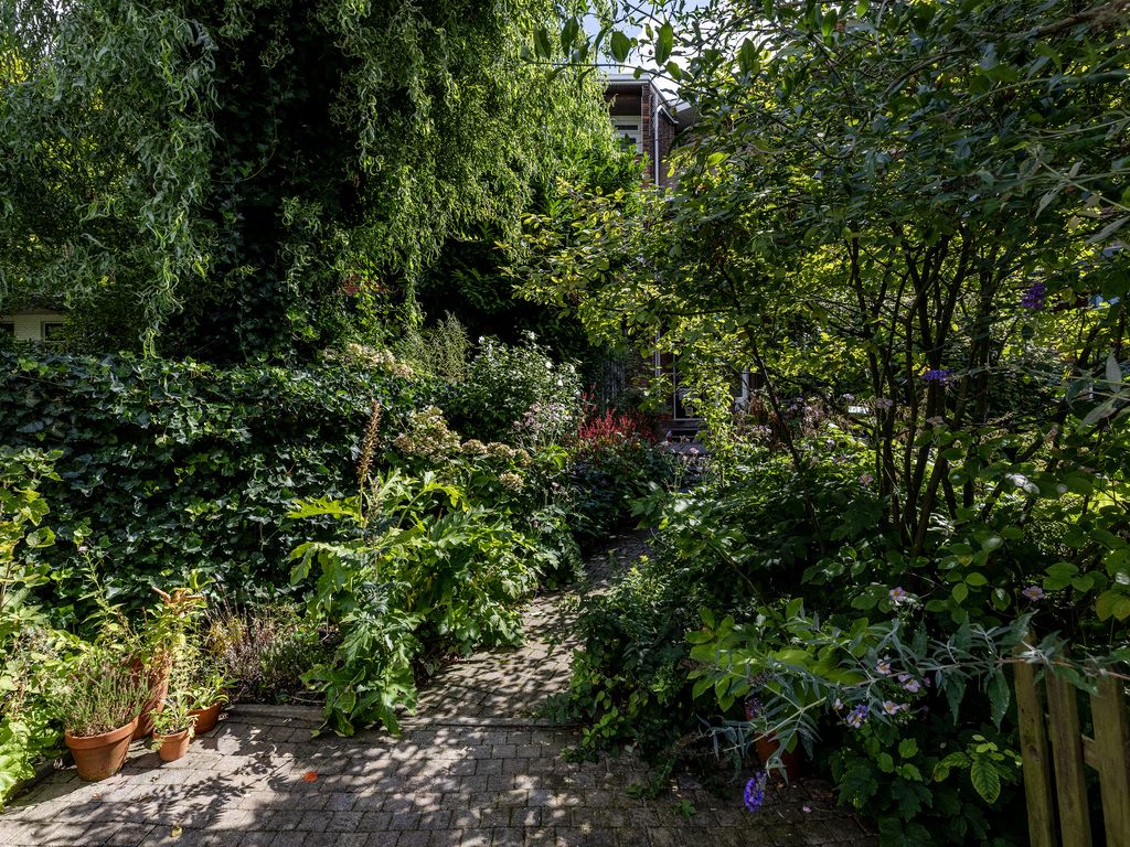 Bergselaan 13B, ROTTERDAM