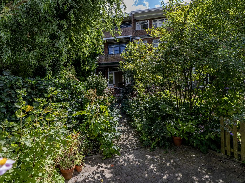 Bergselaan 13B, ROTTERDAM