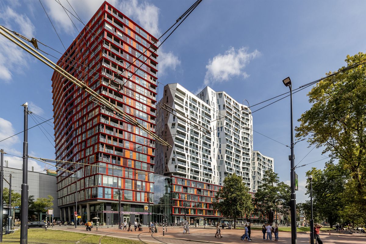 Kruisplein 746