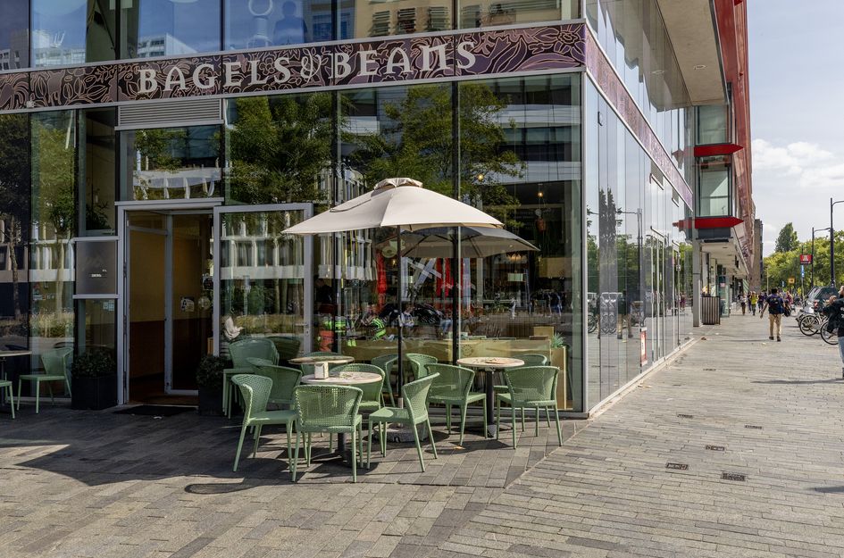 Kruisplein 746