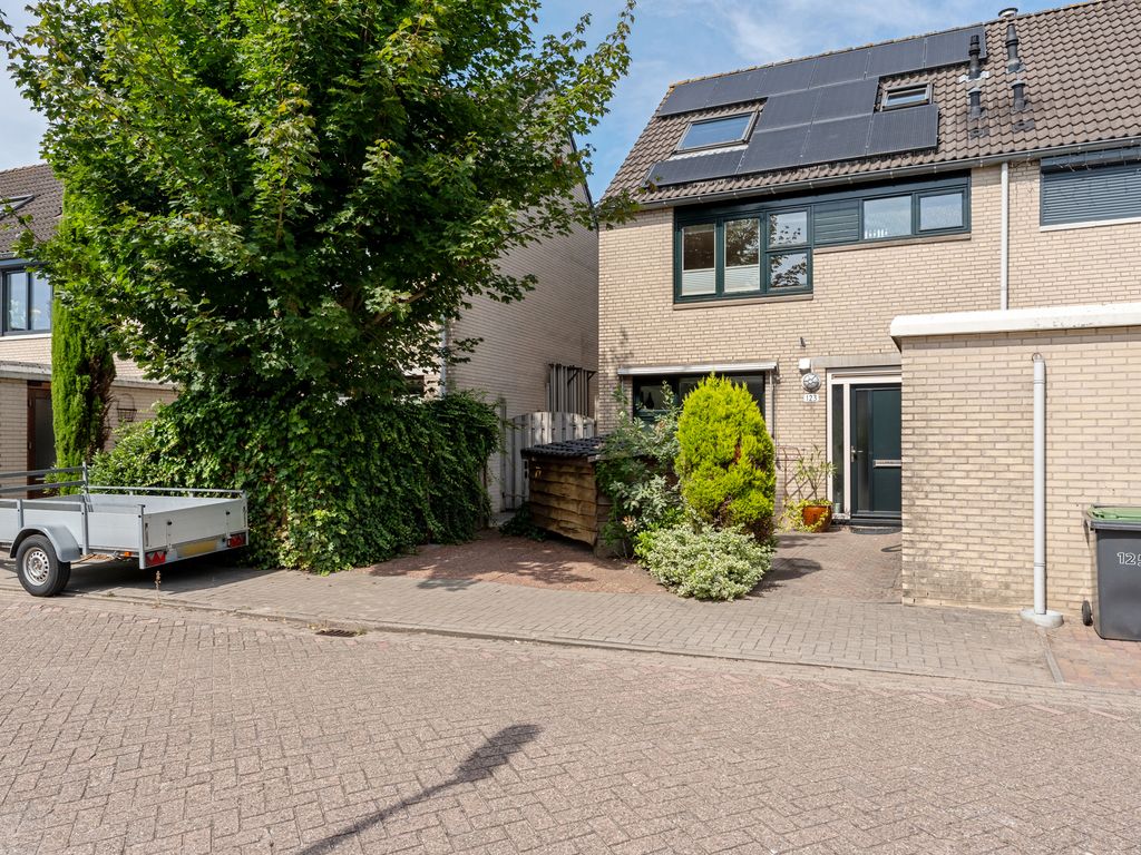 Arica 123, CAPELLE AAN DEN IJSSEL