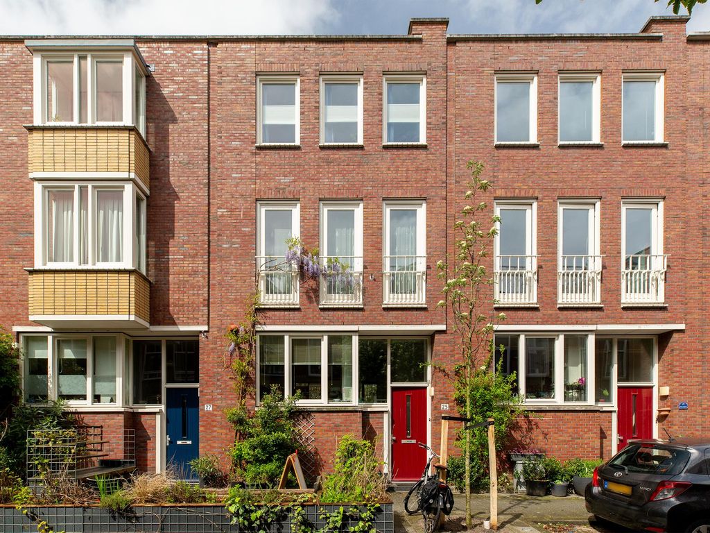 Zestienhovenstraat 25, ROTTERDAM