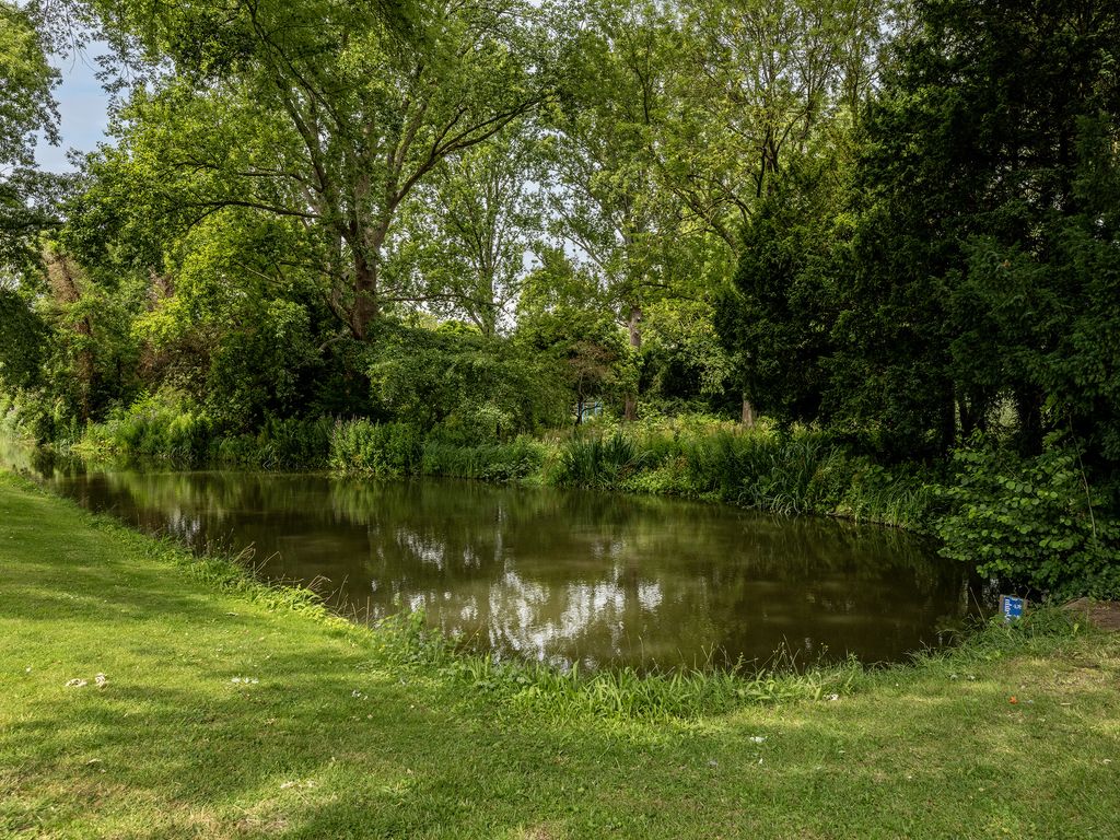 Nassauplantsoen 1, DORDRECHT