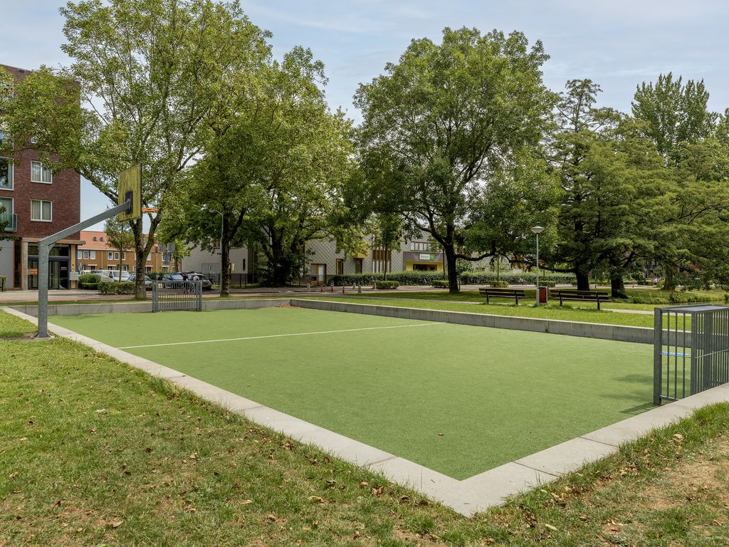 Nassauplantsoen 1, DORDRECHT