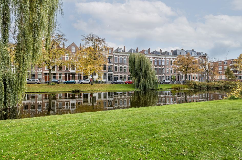 Spoorsingel 38A 02