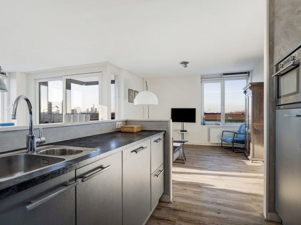 Chris Bennekerslaan 29J, ROTTERDAM