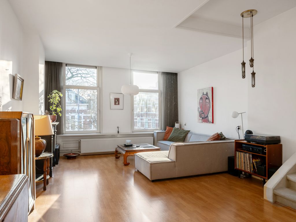 Bergweg 145B, ROTTERDAM