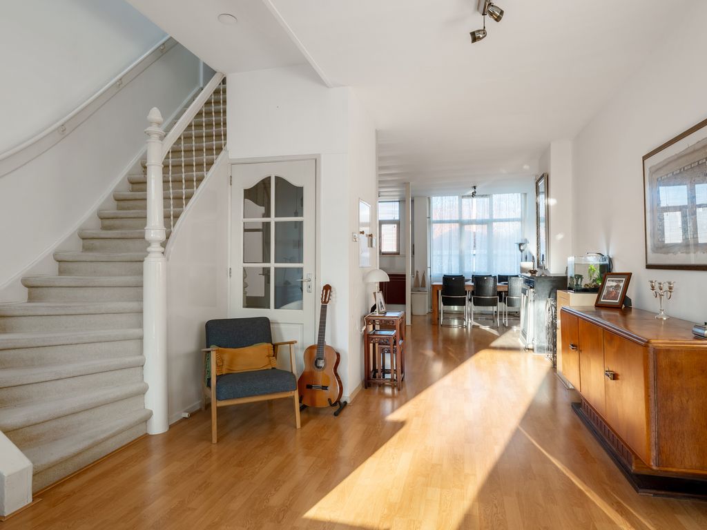 Bergweg 145B, ROTTERDAM