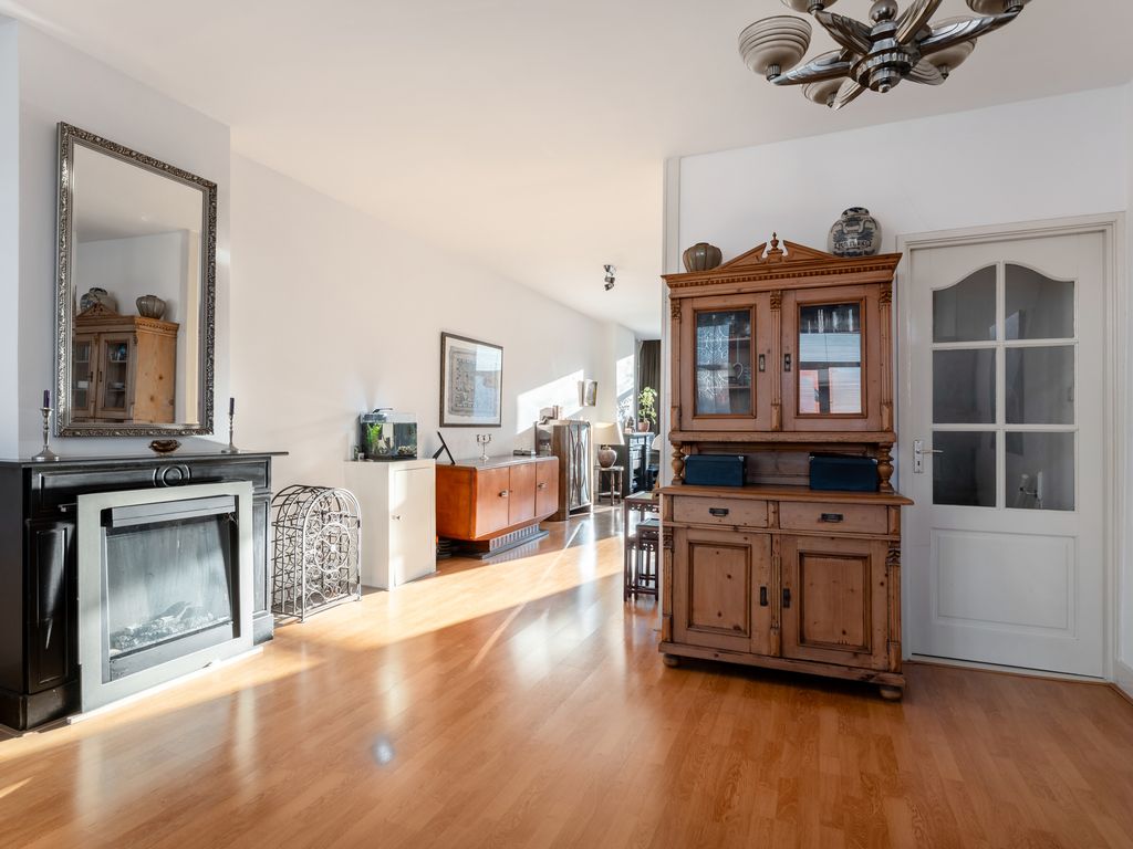 Bergweg 145B, ROTTERDAM