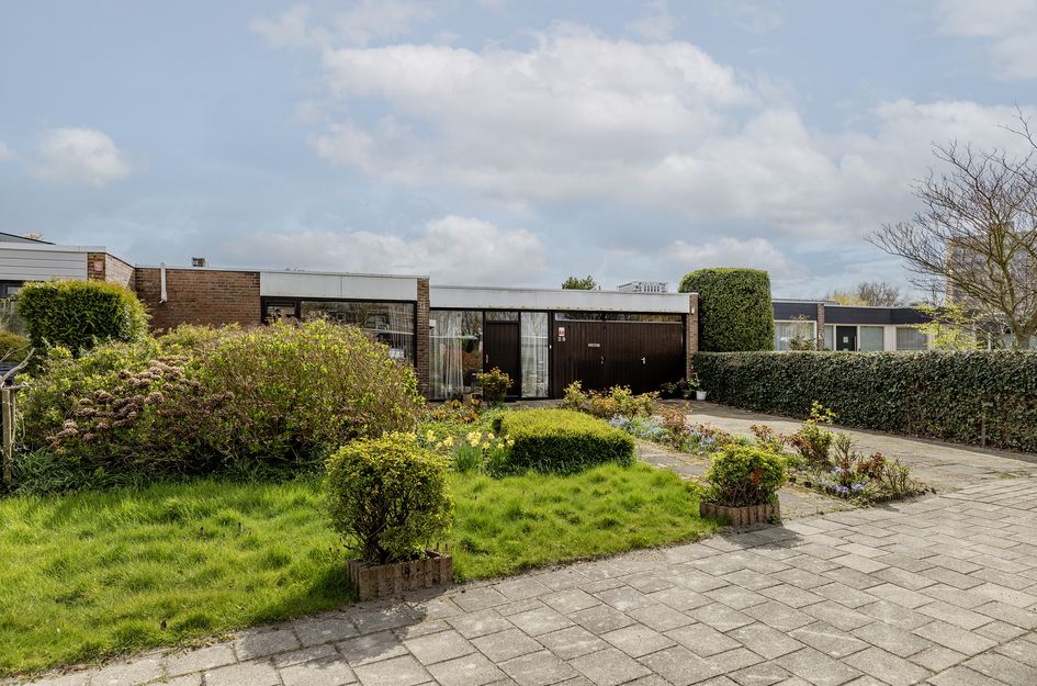 P C Boutenssingel 28