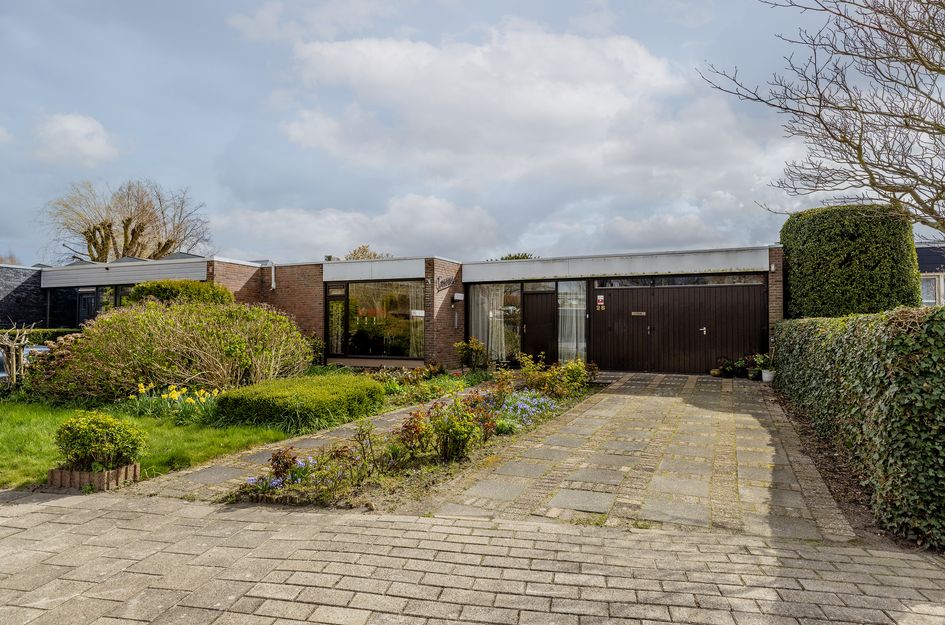 P C Boutenssingel 28