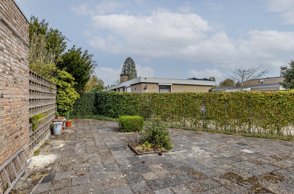 P C Boutenssingel 28