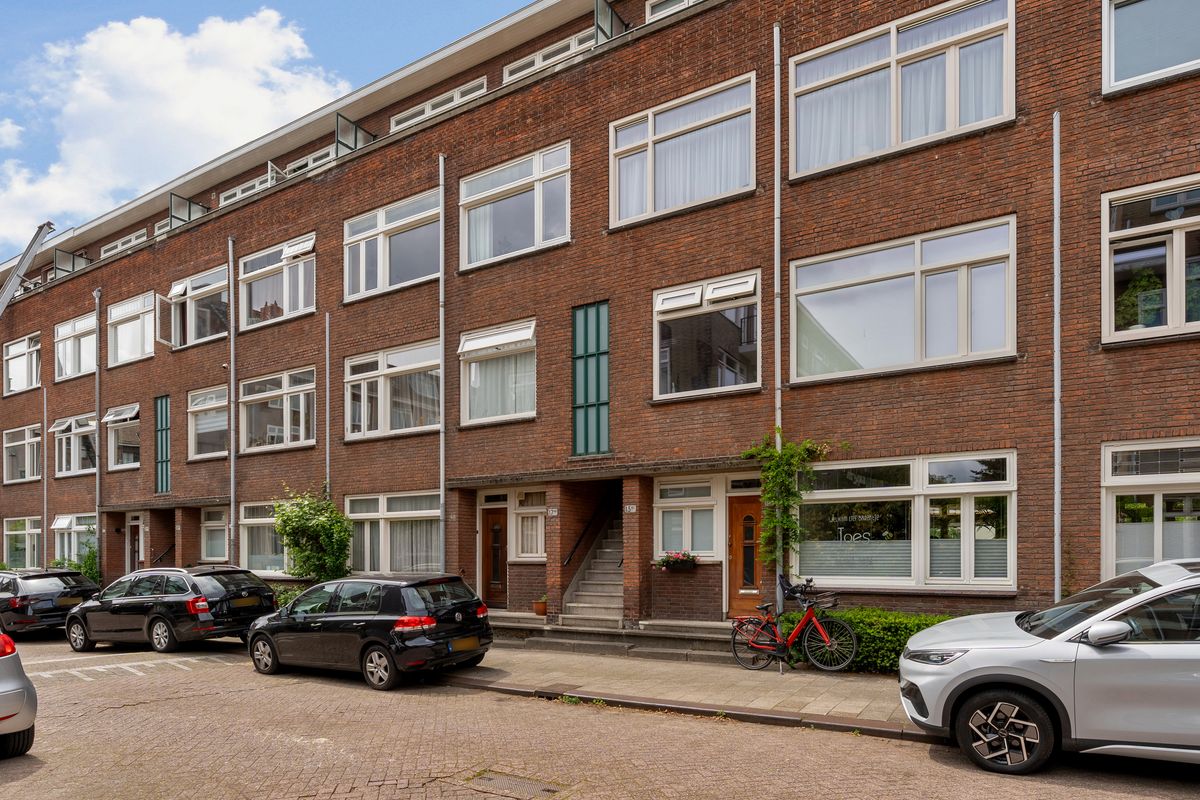 Van Houtenstraat 17A