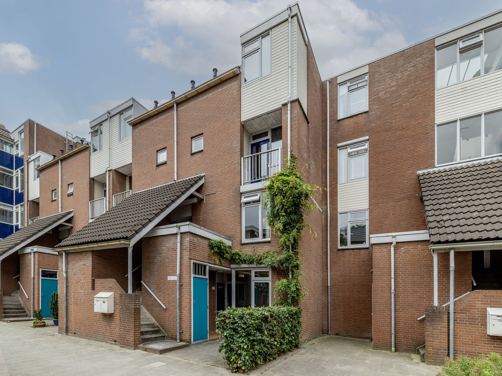 Meester Marrestraat 52, ROTTERDAM