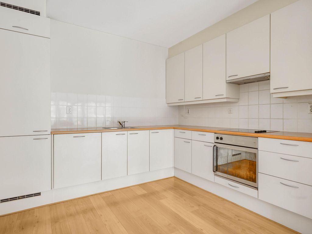 Sint-Jobskade 208, ROTTERDAM