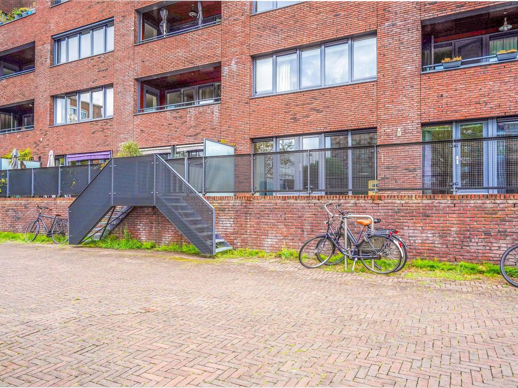 Sint-Jobskade 208, ROTTERDAM