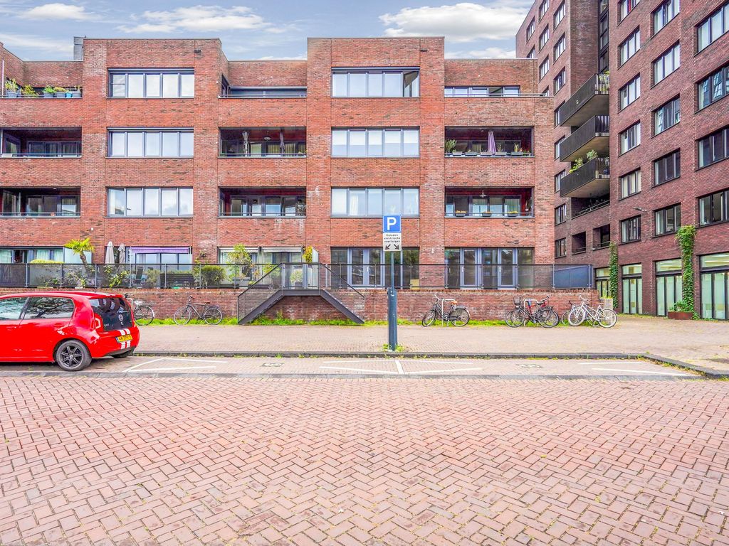 Sint-Jobskade 208, ROTTERDAM