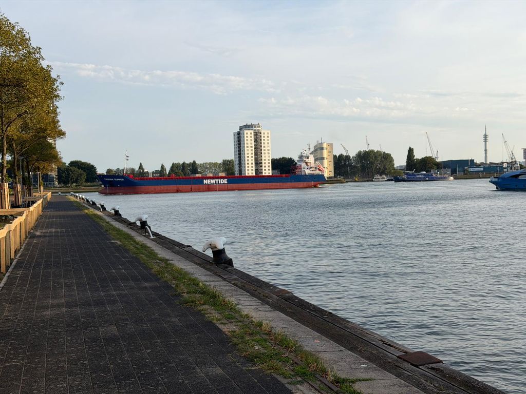 Sint-Jobskade 208, ROTTERDAM