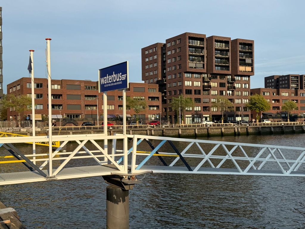 Sint-Jobskade 208, ROTTERDAM