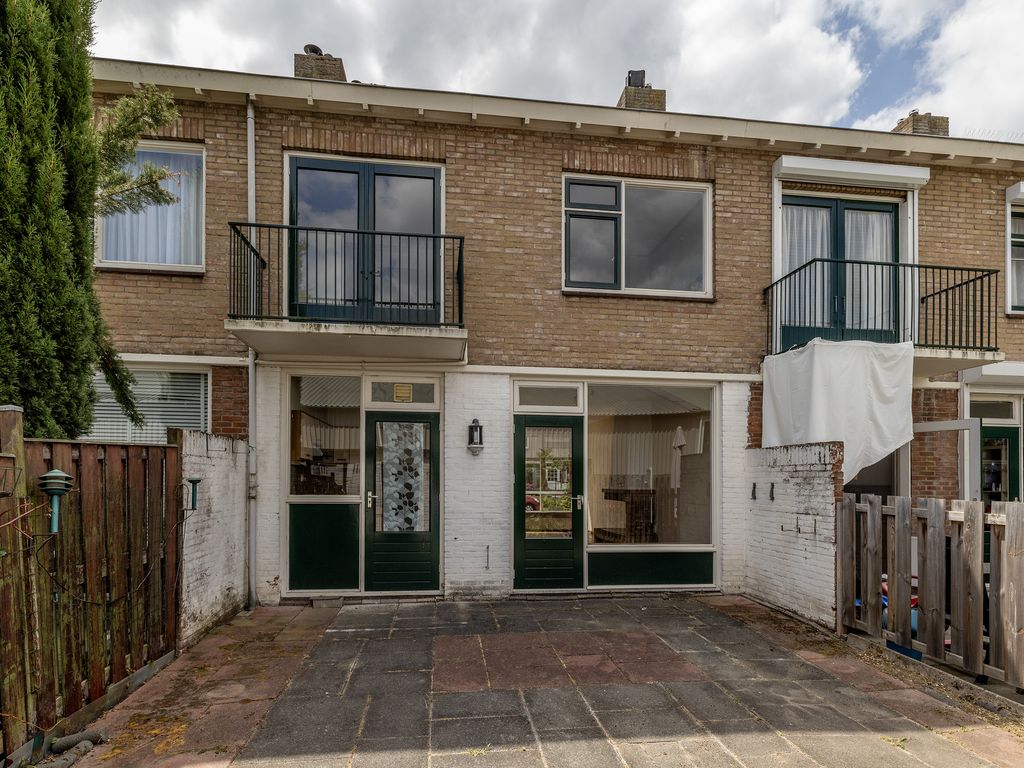Jhr. van de Wall Repelaerstraat 5, DORDRECHT