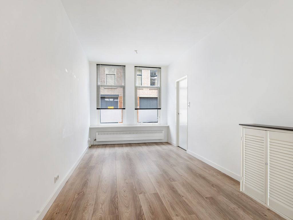 Willem van Hillegaersbergstraat 52A, ROTTERDAM