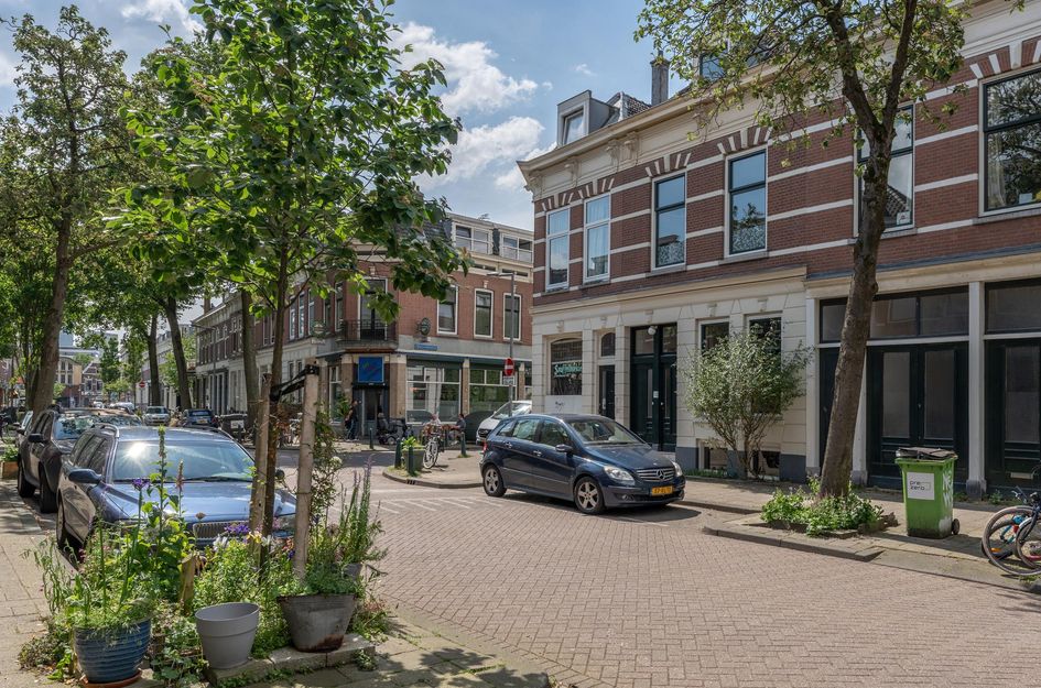 1e Pijnackerstraat 111